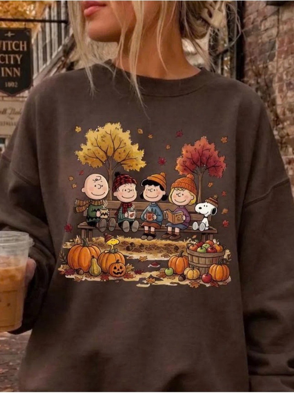 Women's Brown Crewneck Sweatshirt with Autumn Peanuts Graphic
